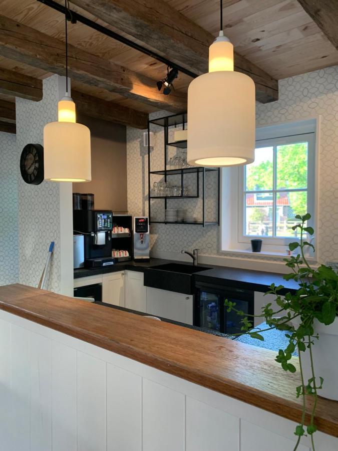 Op Zestien Appartement Hippolytushoef Buitenkant foto